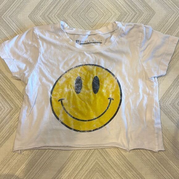 Prince Peter Girls Smiley Face Cropped White T-Shirt - Picture 1 of 6